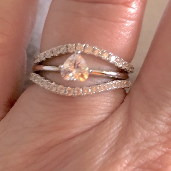 🚨50% off! Great for Daughters! 5A & 925 Sterling Silver Ring .67ct. - Picture 11 of 16